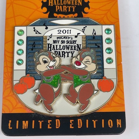 Disney Parks Mickey’s Not So Scary Halloween Party 2011 Chip & Dale Limited Pin - Picture 3 of 4